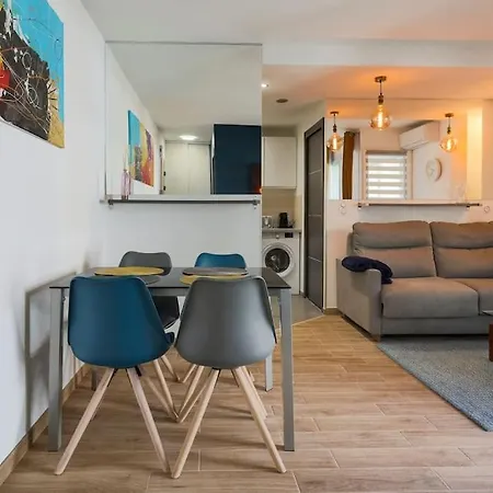 Centre A 2 Pas De La Vieille Ville, Plages アパート *