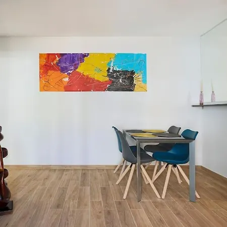 Centre A 2 Pas De La Vieille Ville, Plages Apartment